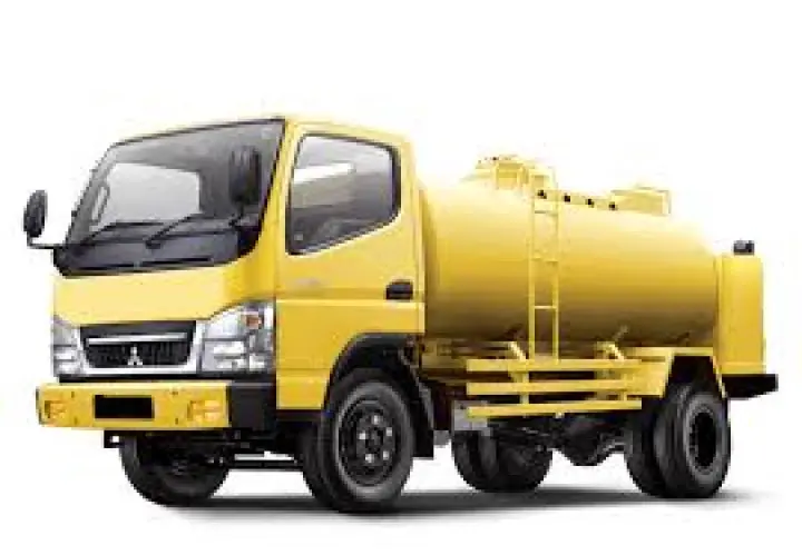 SEDOT WC SAMPAI HABIS di Gianyar